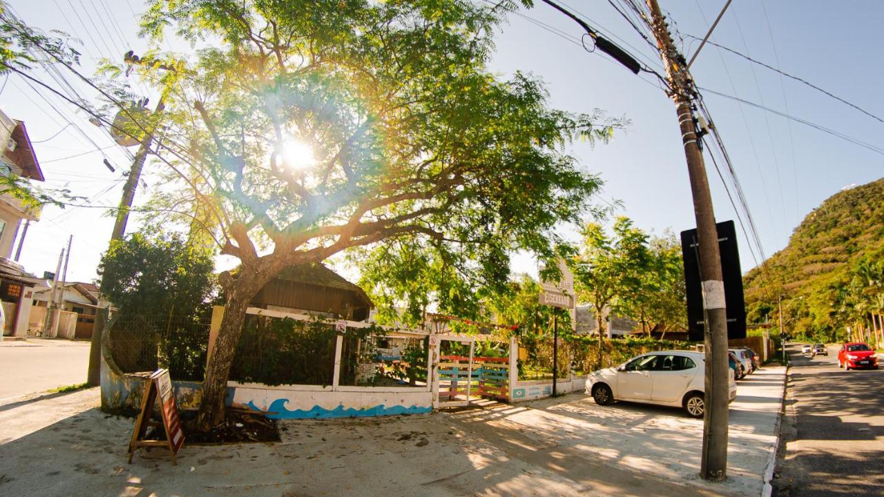 Hostel Barra Bar